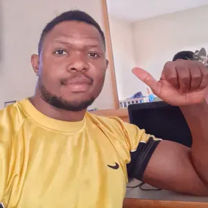 Baby-sitter expérimenté au Luxembourg 