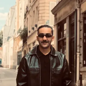 Auxiliaire de vie et Artiste en même temps 