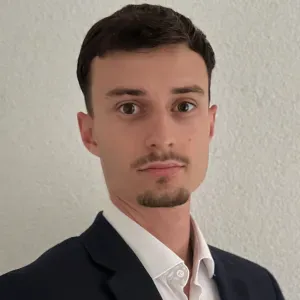 Envie de compagnie et d'aide avec le sourire ?