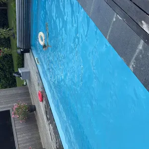 Je cherche baby-sitter 