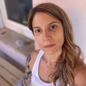 Bonjour. Je suis disponible pour promener vous animaux .