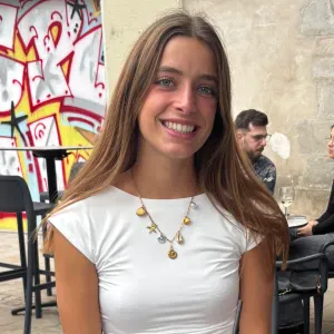 babysitter sur anglet bayonne 