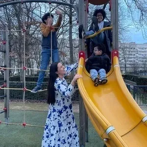 Baby-sitter joyeuse à Paris et en banlieu