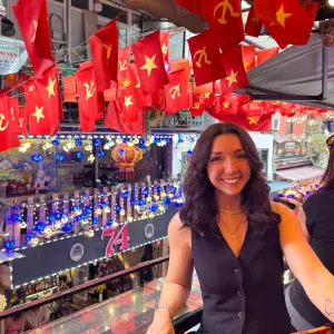 Professoressa offre lezioni private a studenti