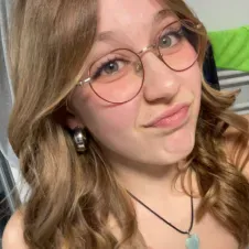 Femme de ménage sérieuse et motivée