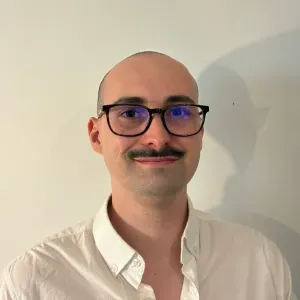 Une présence attentive et bienveillante pour votre proche