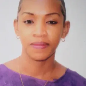 Famme de ménage responsable , a Paris 