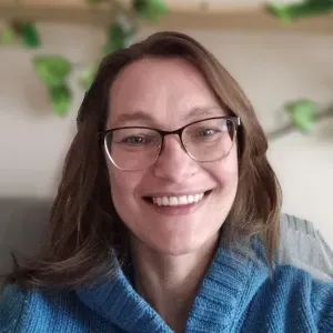 Opiekun Medyczny - opiekunka osób starszych 