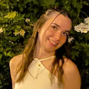 Passionnée et en formation dans le domaine animalier