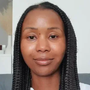 Dogsitter Confiável para Seu Amigo em Almada!