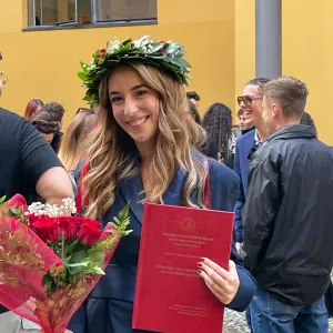 Studentessa universitaria- aiuto compiti