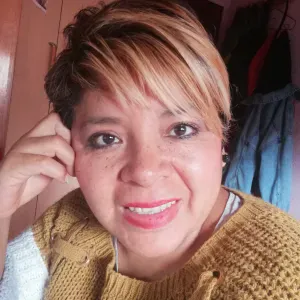 Busco empleo de asistenta de hogar