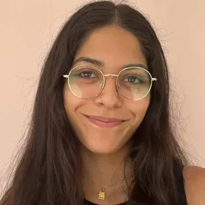 Baby-sitter sérieuse et responsable