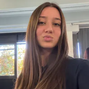 Babysitter a Creazzo: disponibile mattina e sera