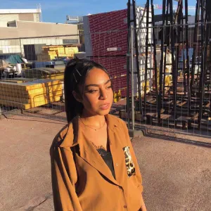 Baby-sitting avec soutien scolaire