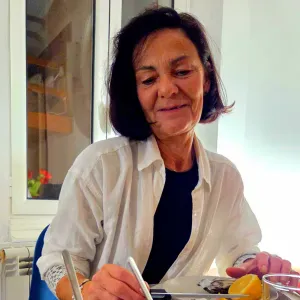 Je cherche  jf dynamique expermentee et efficace