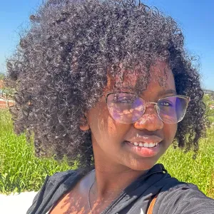 Babysitter com experiência em Bragança 