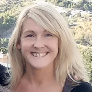 Animal carer in Castillo Bajo-Conejito