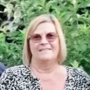 Je recherche yne femme de ménage 