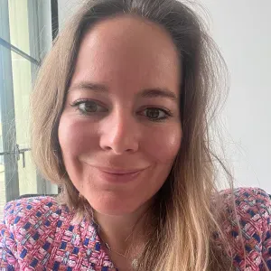 Recherche baby sitter nouveau né 