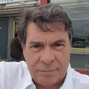 Je cherche une personne pour service de nuit 