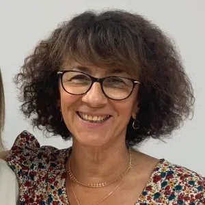 Auxiliaire de puériculture à Nimes