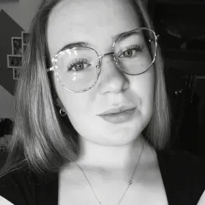 Liebevolle Babysitterin  Bernau bei Berlin