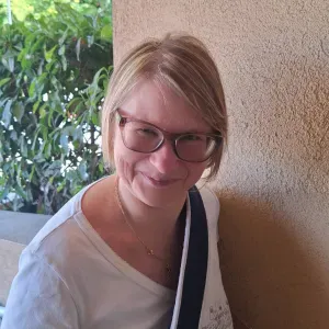 Offre d'emploi de nounou – garde d'enfants à Prévessi...