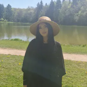 Jeune Baby-Sitter créative et responsable !