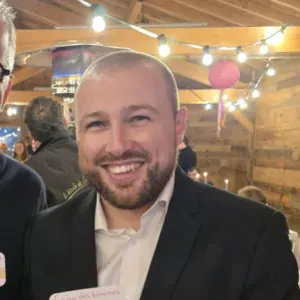 Pet-sitter fiable et attentionné – promenades, visites