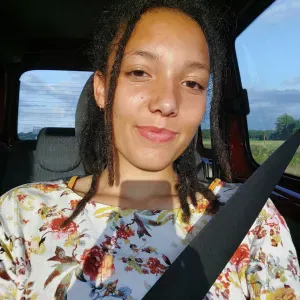 Babysitter, zorgmedewerker of schoonmaker zoekt werk!