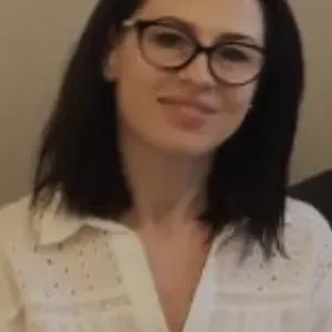 Femme de ménage responsable, organisée et ponctuelle.