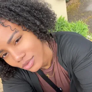 Je recherche 2 places garde d'enfants 