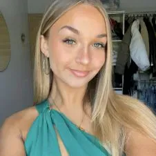 Cherche d'une famille pour garder les enfants