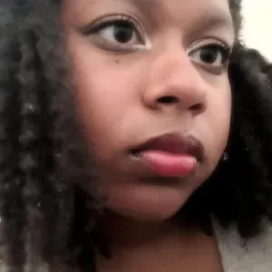 Lycéenne motivée en recherche de petit boulot ! 