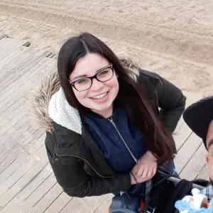 Cherche baby sitting, chez vous ou à mon domocile