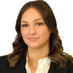 Baby-sitter expérimentée à Paris