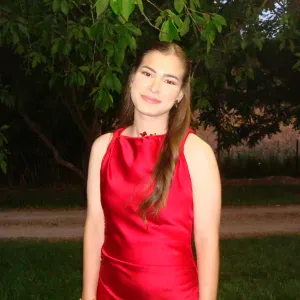 Baybsitter disponível com experiência em Catelo Branco 