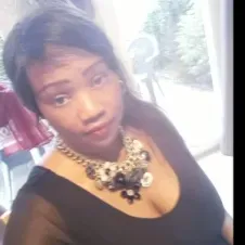 Dame de compagnie interne