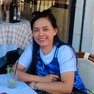 Responsible Housekeeper in Paris
