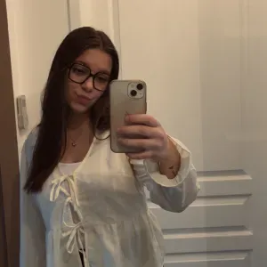 Femme de ménage à Jallais, je suis disponible :)