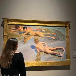 Canguro en verano con experiencia en apoyo escolar e idiomas