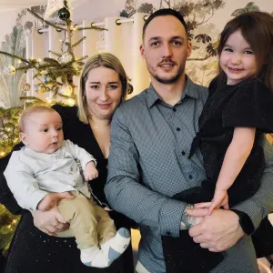 Je recherche une baby-sitter 