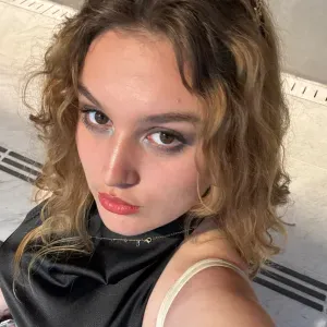 Baby-sitter expérimentée à Paris