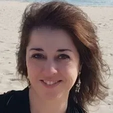 Pulizie in casa/collaboratrice familiare