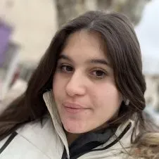 Bonjour je m'appelle Léa,