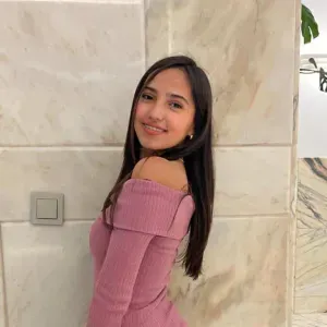 Cuido niños con dedicación y cariño