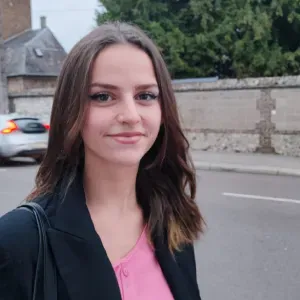 Propose babysitting aux alentours d'Elbeuf