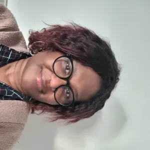 Femme de ménage consciencieuse à Tours