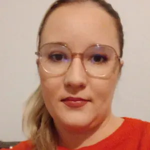 Baby-sitter qui a des enfants 